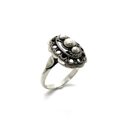 Antieke ring van zilver.