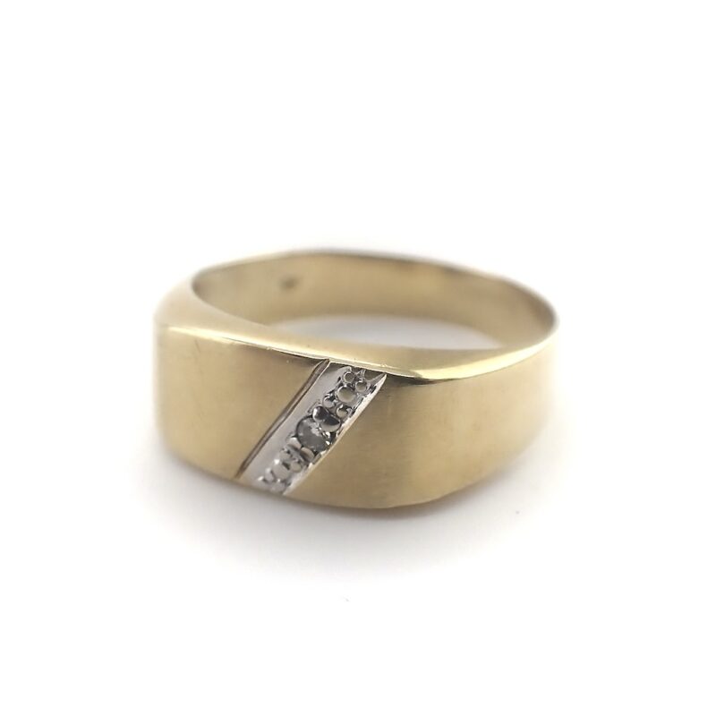 Vintage gouden heren ring gezet met diamant.